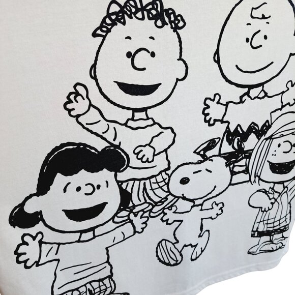 Charlie Brown, Snoopy & Peanuts T-Shirt With Silicone Patches Size: Small - Picture 3 of 8